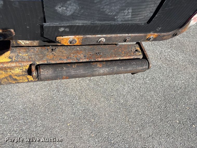 image for item EF1254 2015 Volvo P7170 paver