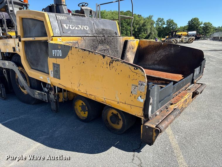 image for item EF1254 2015 Volvo P7170 paver