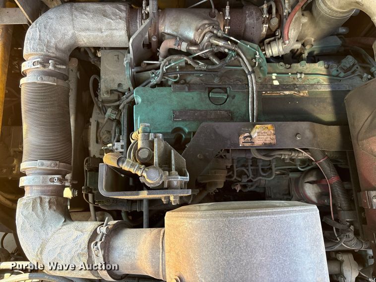 image for item EF1254 2015 Volvo P7170 paver