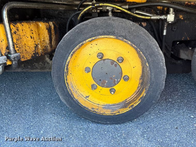 image for item EF1254 2015 Volvo P7170 paver