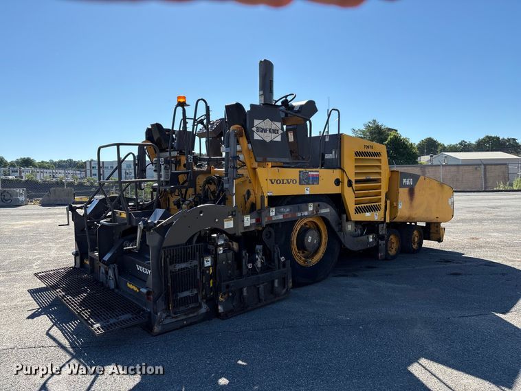 image for item EF1255 2011 Volvo PF6170 paver