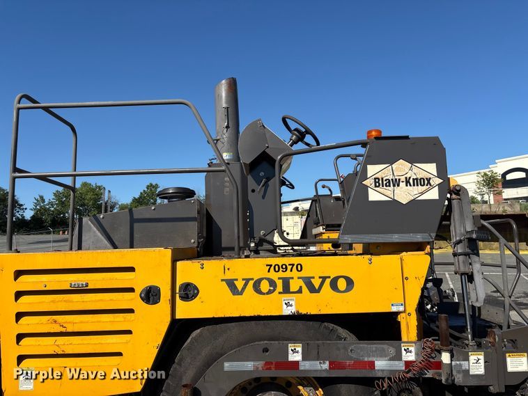 image for item EF1255 2011 Volvo PF6170 paver
