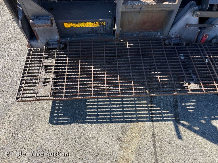 image for item EF1255 2011 Volvo PF6170 paver