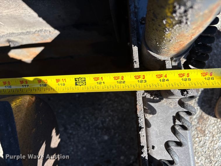image for item EF1255 2011 Volvo PF6170 paver
