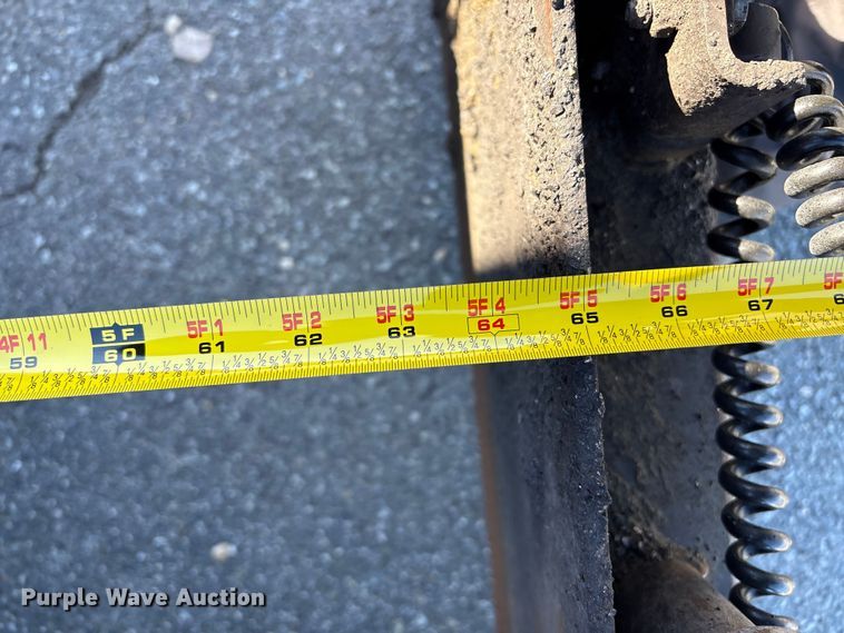 image for item EF1255 2011 Volvo PF6170 paver