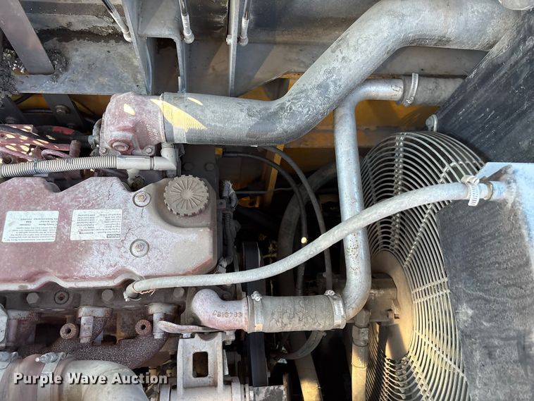 image for item EF1255 2011 Volvo PF6170 paver