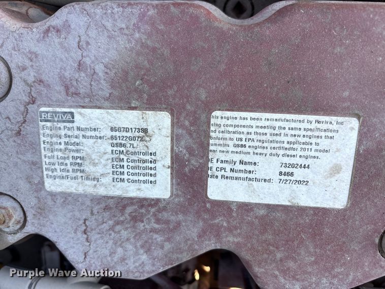 image for item EF1255 2011 Volvo PF6170 paver
