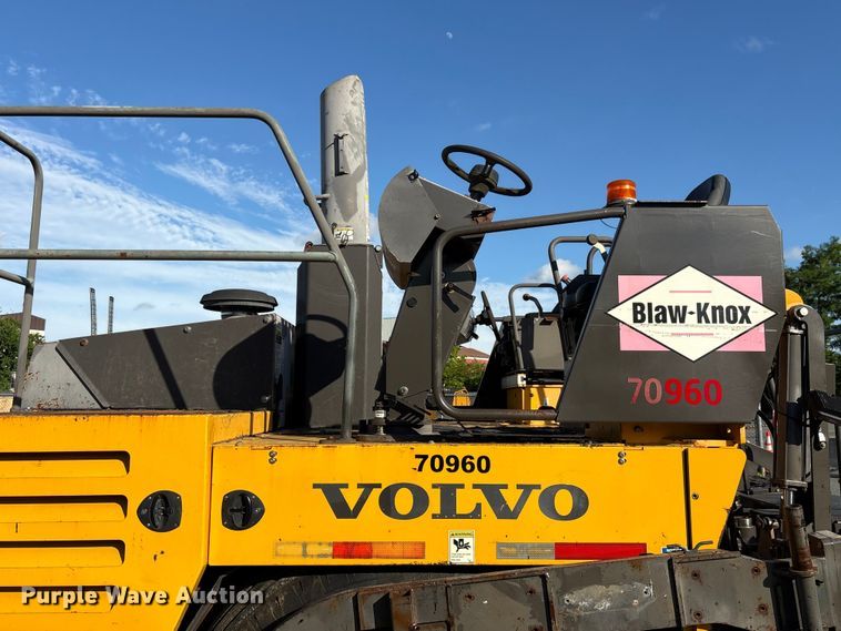 image for item EF1256 2012 Volvo PF6170 paver