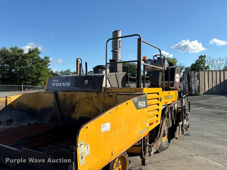 image for item EF1256 2012 Volvo PF6170 paver