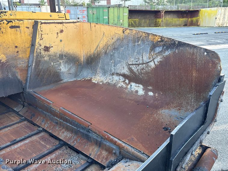 image for item EF1256 2012 Volvo PF6170 paver