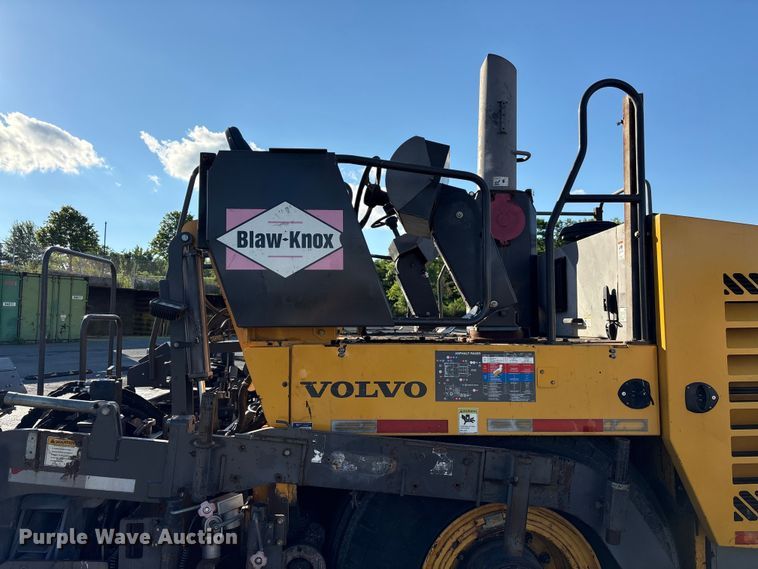 image for item EF1256 2012 Volvo PF6170 paver