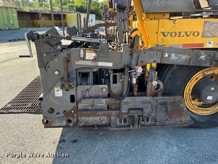 image for item EF1256 2012 Volvo PF6170 paver