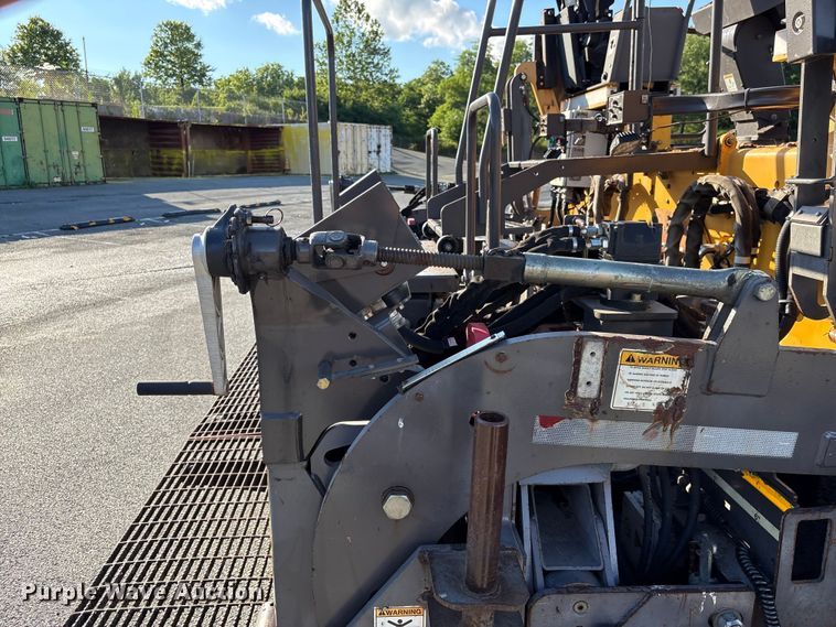 image for item EF1256 2012 Volvo PF6170 paver