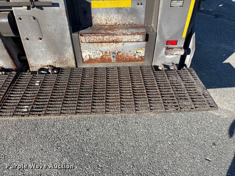 image for item EF1256 2012 Volvo PF6170 paver