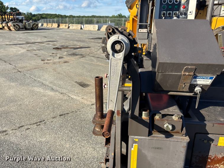 image for item EF1256 2012 Volvo PF6170 paver