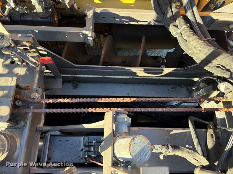 image for item EF1256 2012 Volvo PF6170 paver