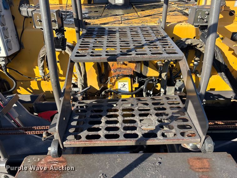 image for item EF1256 2012 Volvo PF6170 paver