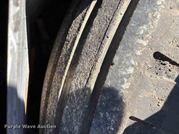 image for item EF1256 2012 Volvo PF6170 paver