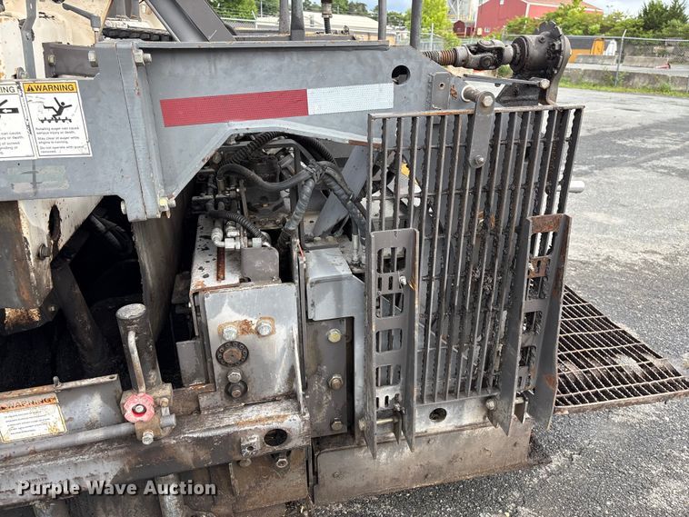 image for item EF1257 2011 Volvo PF2181 paver