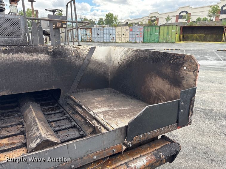 image for item EF1257 2011 Volvo PF2181 paver