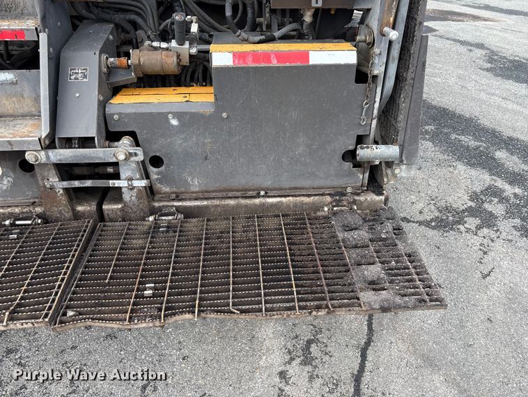 image for item EF1257 2011 Volvo PF2181 paver