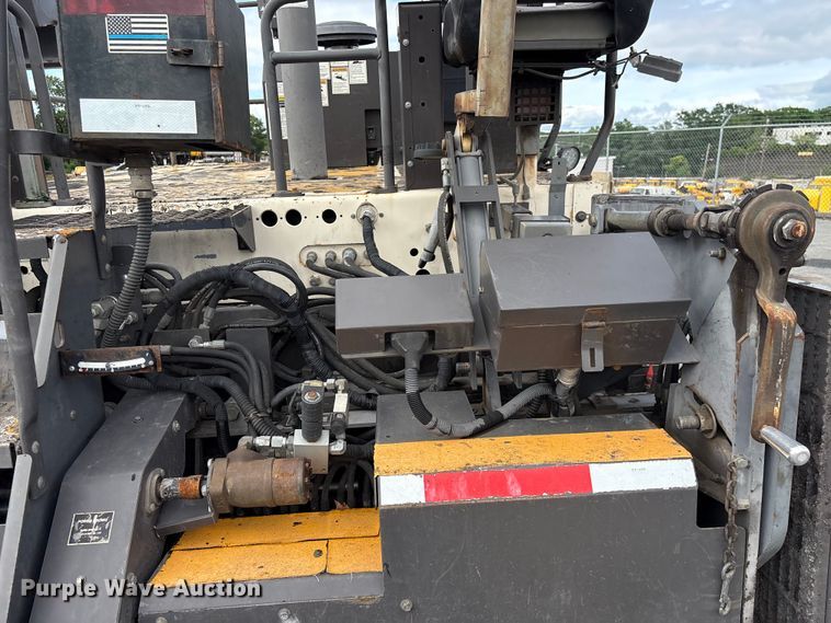 image for item EF1257 2011 Volvo PF2181 paver
