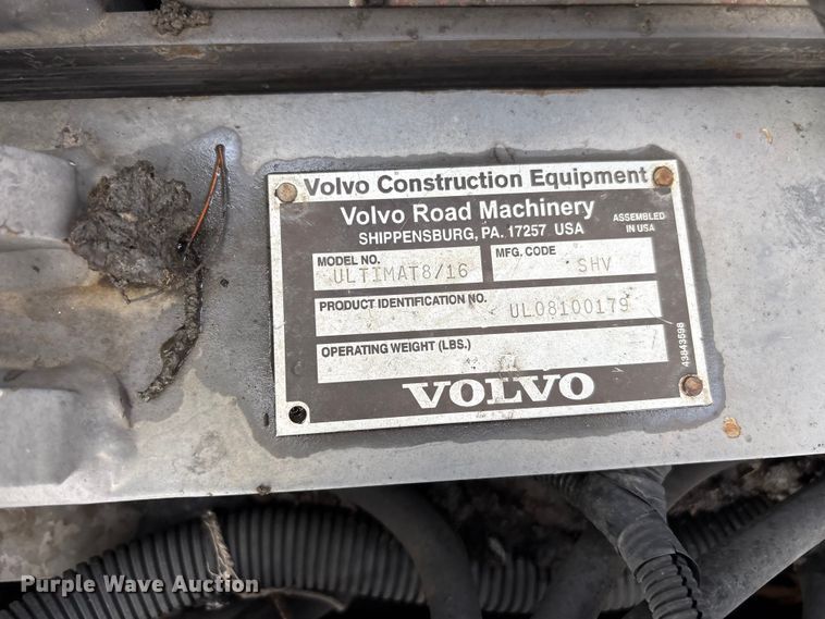 image for item EF1257 2011 Volvo PF2181 paver
