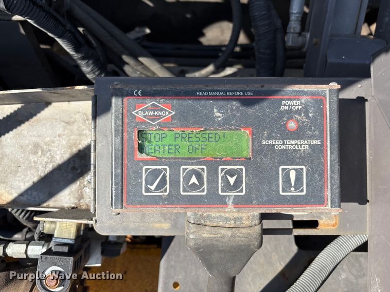 image for item EF1257 2011 Volvo PF2181 paver