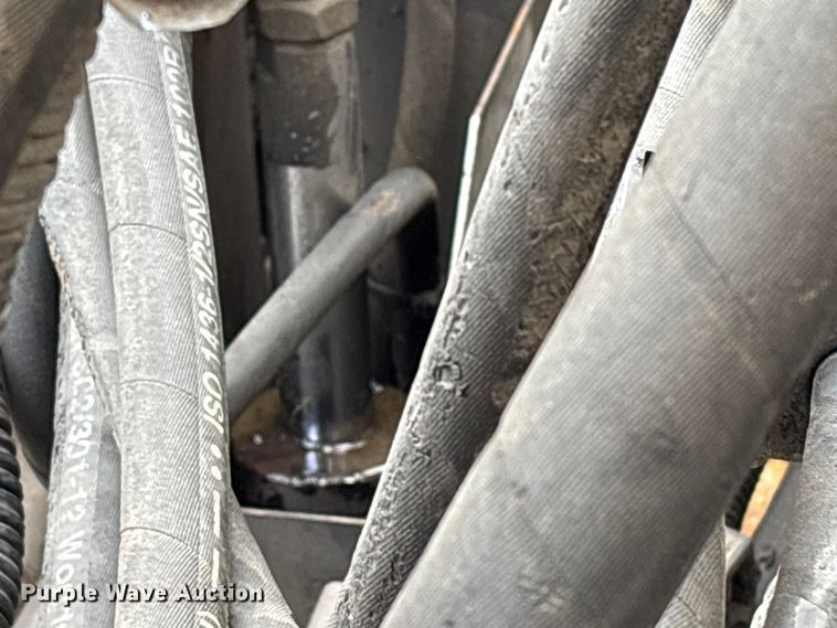 image for item EF1257 2011 Volvo PF2181 paver
