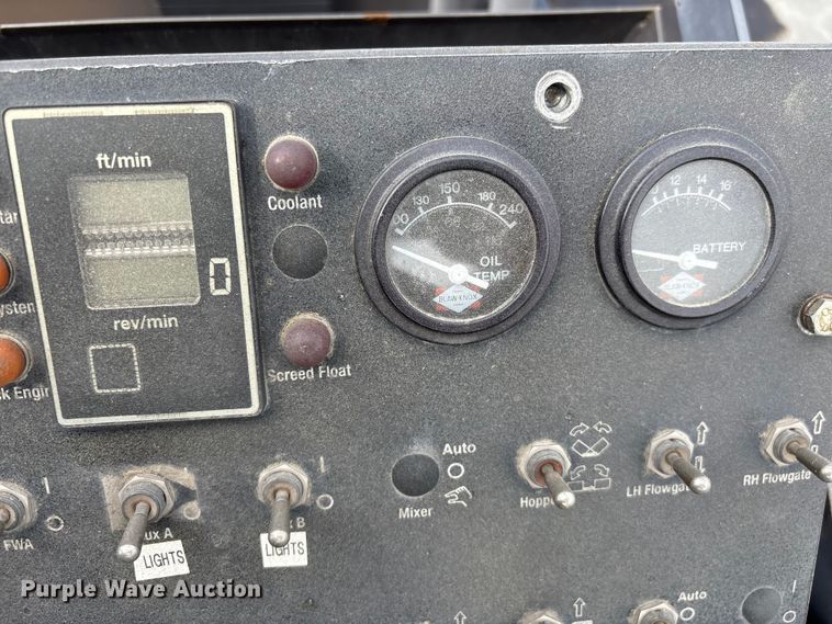 image for item EF1257 2011 Volvo PF2181 paver