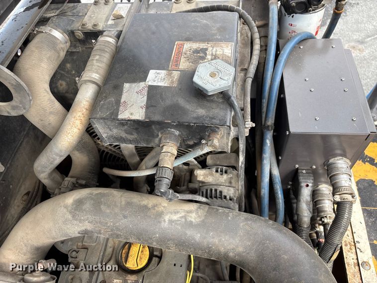 image for item EF1257 2011 Volvo PF2181 paver