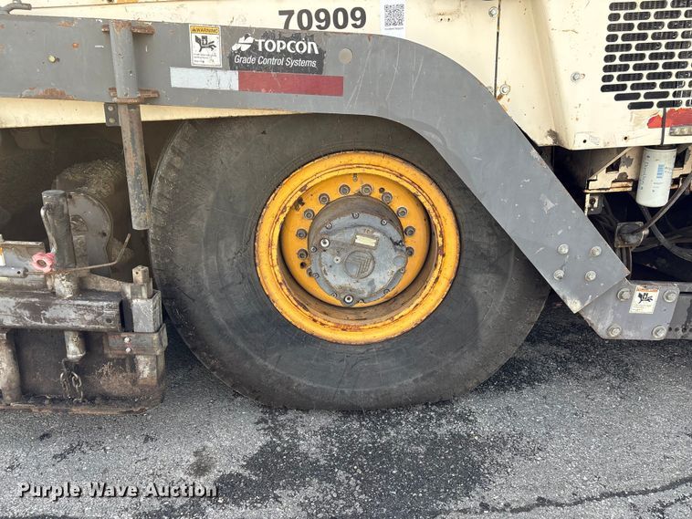 image for item EF1257 2011 Volvo PF2181 paver