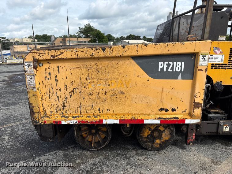 image for item EF1258 2014 Volvo PF2181 paver