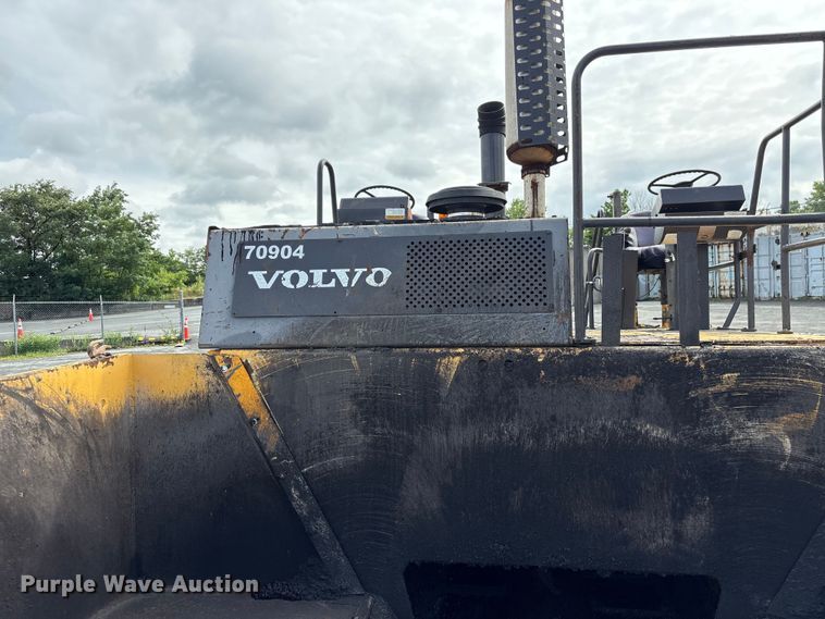 image for item EF1258 2014 Volvo PF2181 paver