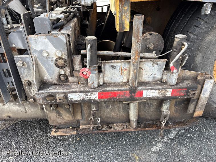 image for item EF1258 2014 Volvo PF2181 paver