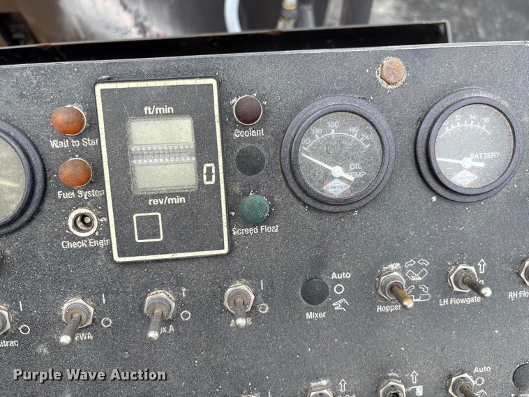 image for item EF1258 2014 Volvo PF2181 paver