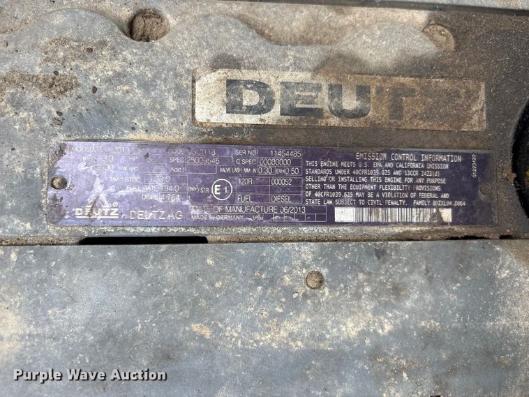 image for item EF1258 2014 Volvo PF2181 paver