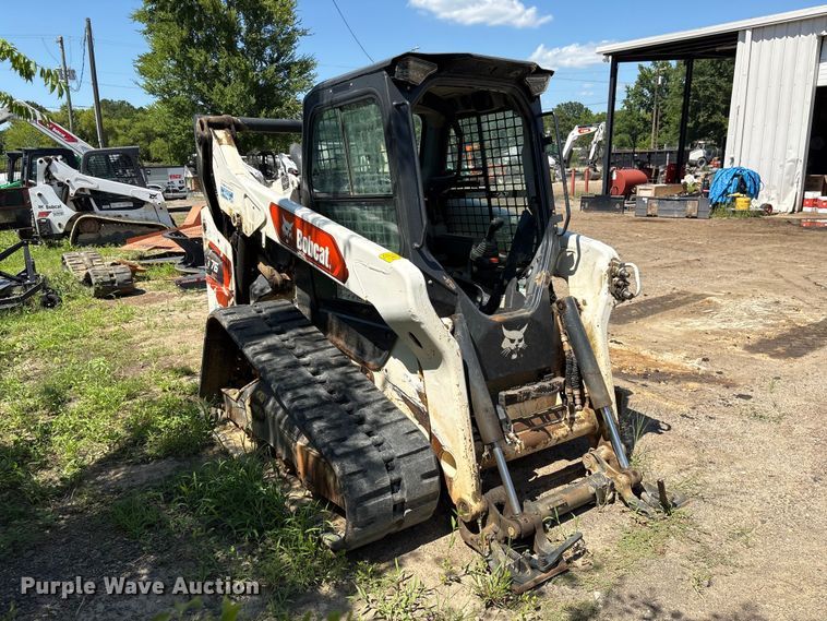 image for item EF1265 2022 Bobcat T76 R-Series tracked skid steer loader