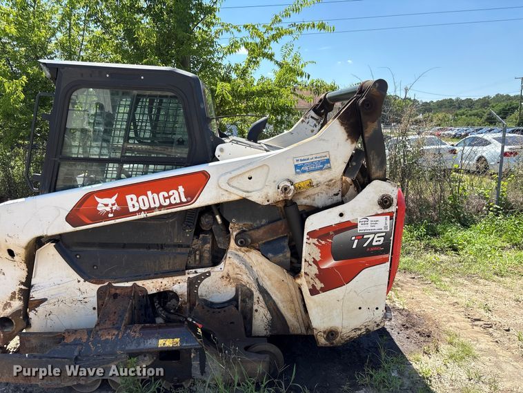 image for item EF1265 2022 Bobcat T76 R-Series tracked skid steer loader