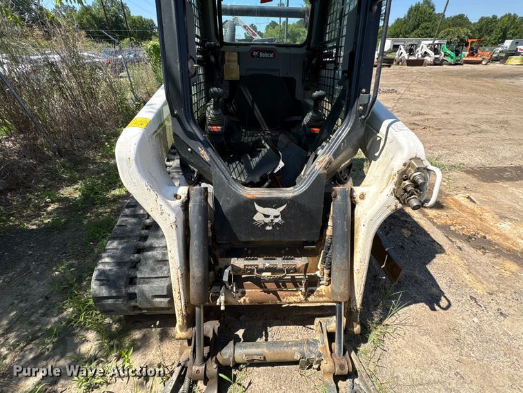 image for item EF1265 2022 Bobcat T76 R-Series tracked skid steer loader