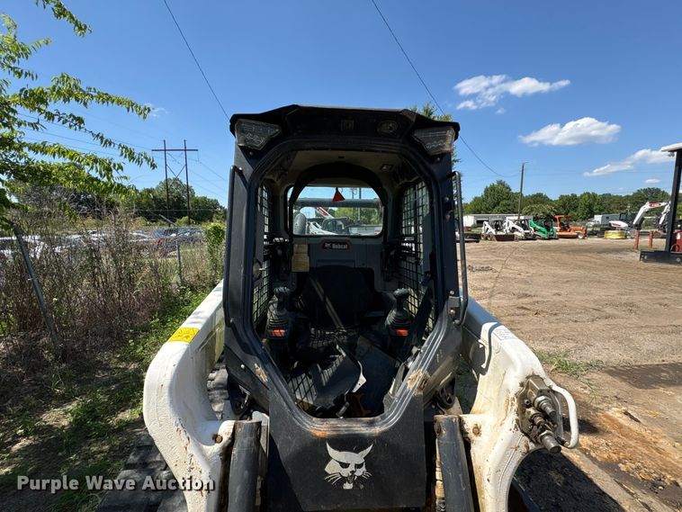 image for item EF1265 2022 Bobcat T76 R-Series tracked skid steer loader