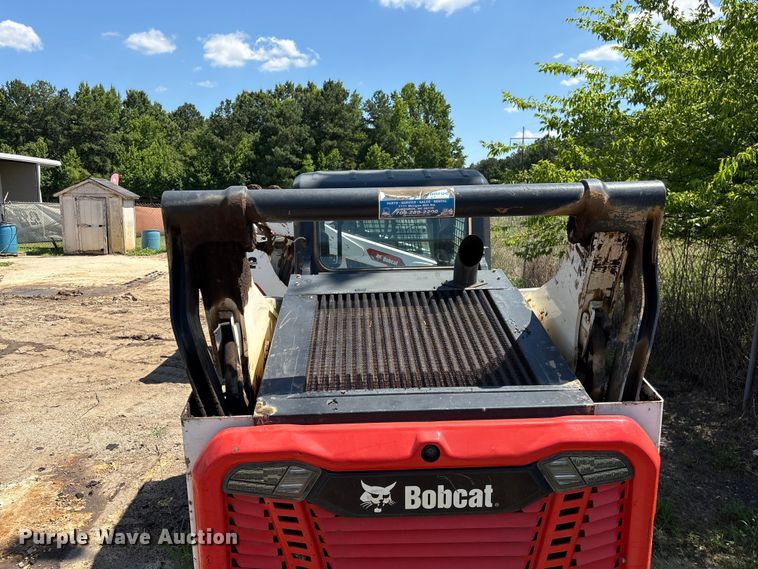 image for item EF1265 2022 Bobcat T76 R-Series tracked skid steer loader