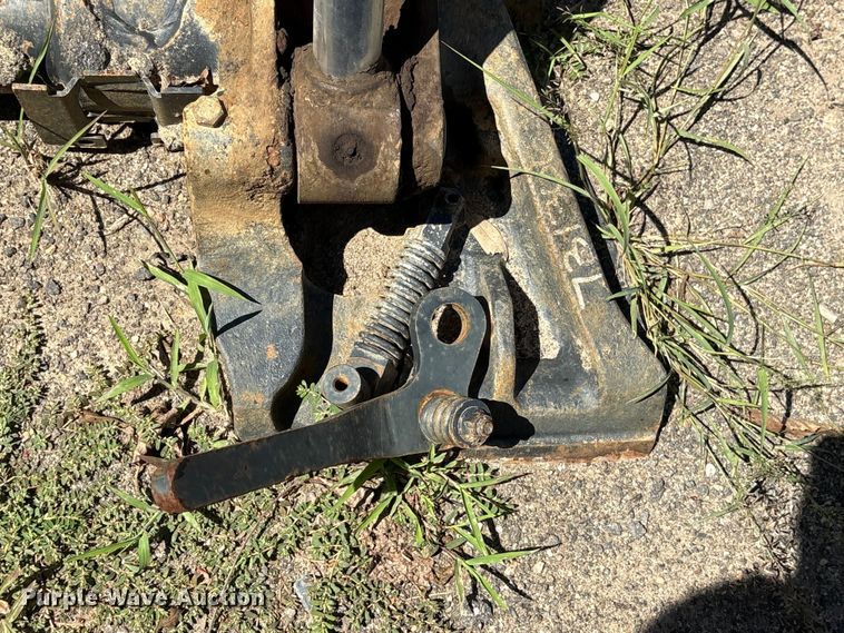 image for item EF1265 2022 Bobcat T76 R-Series tracked skid steer loader