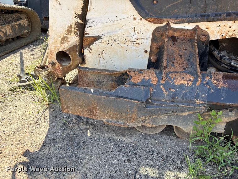 image for item EF1265 2022 Bobcat T76 R-Series tracked skid steer loader