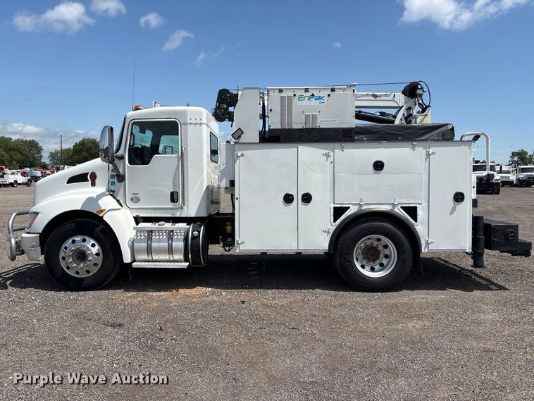 image for item EG9187 2015 Kenworth T370 utility / service truck