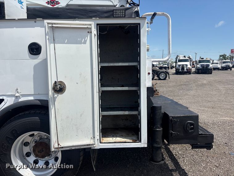 image for item EG9187 2015 Kenworth T370 utility / service truck