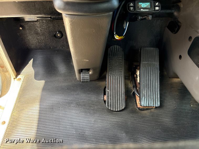image for item EG9187 2015 Kenworth T370 utility / service truck