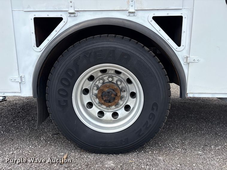 image for item EG9187 2015 Kenworth T370 utility / service truck