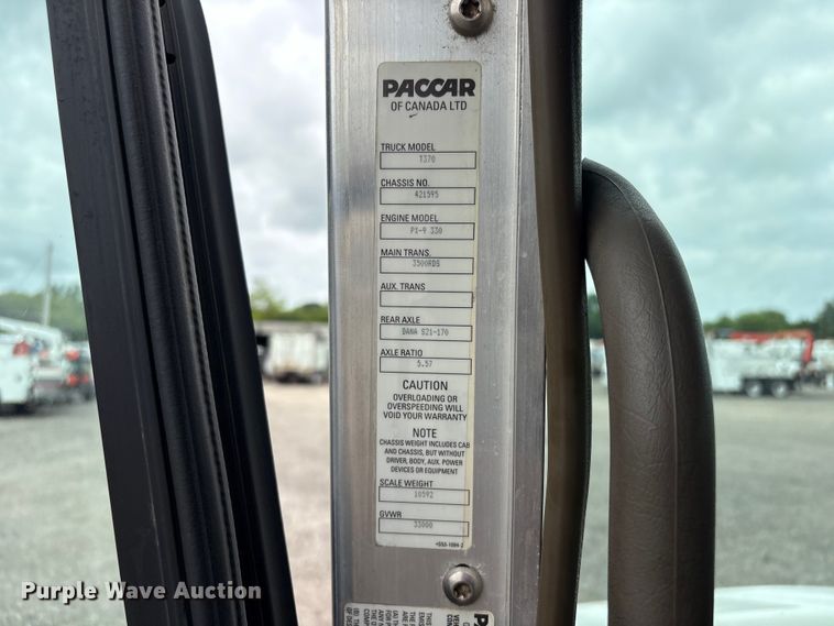 image for item EG9187 2015 Kenworth T370 utility / service truck