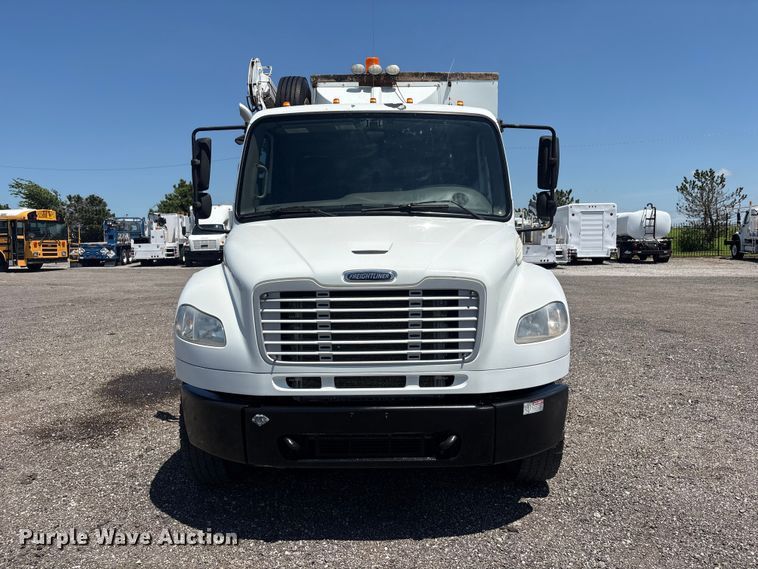 image for item EG9210 2012 Freightliner Business Class M2 utility / service truck